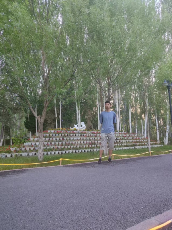 温默的第一张照片--新疆蓝颜知己交友网